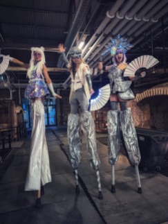 Hala On stilts Stilt-walkers Toronto Festival costumes
